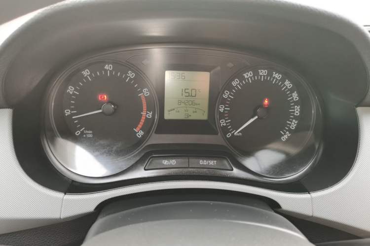 Used Skoda Fabia 2015 1.4L Manual Front-Wheel Drive Model
