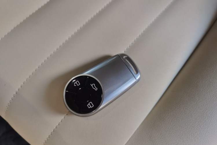 Used ORA Good Cat 2021 400km Standard Range Athena Edition Lithium Iron Phosphate
