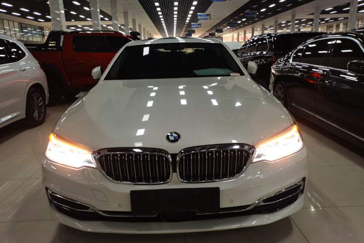 Used BMW 5 Series New Energy 2020 Mileage Upgrade Version 530Le Pioneer Edition
