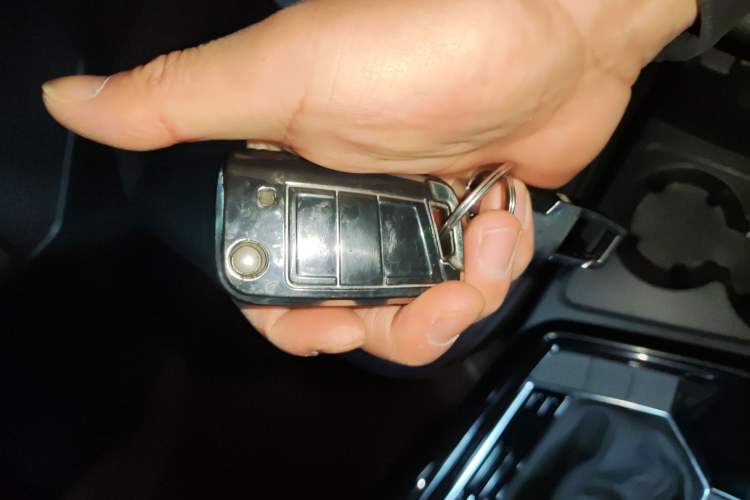 Used Volkswagen Tayron 2022 280TSI Two-Wheel Drive Luxury Smart Connectivity Version
