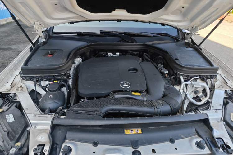 Used Mercedes-Benz GLC Coupe 2023 GLC 260 4MATIC Coupe SUV
