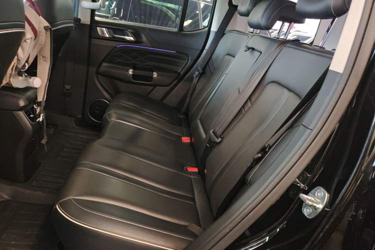 Used Tank 300 2021 City Edition 2.0T—Truly Stylish
