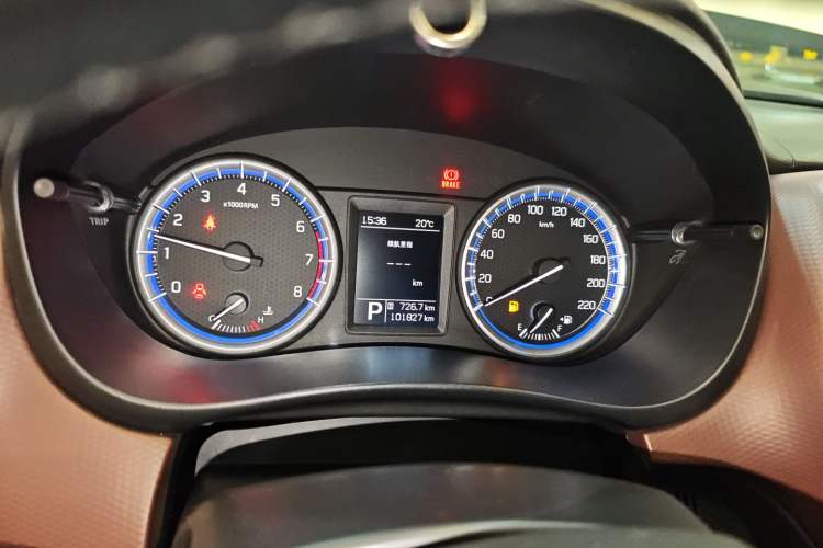 Used Suzuki Vitara S-Cross 2017 1.6L CVT Two-Wheel Drive Urban Fashion Model