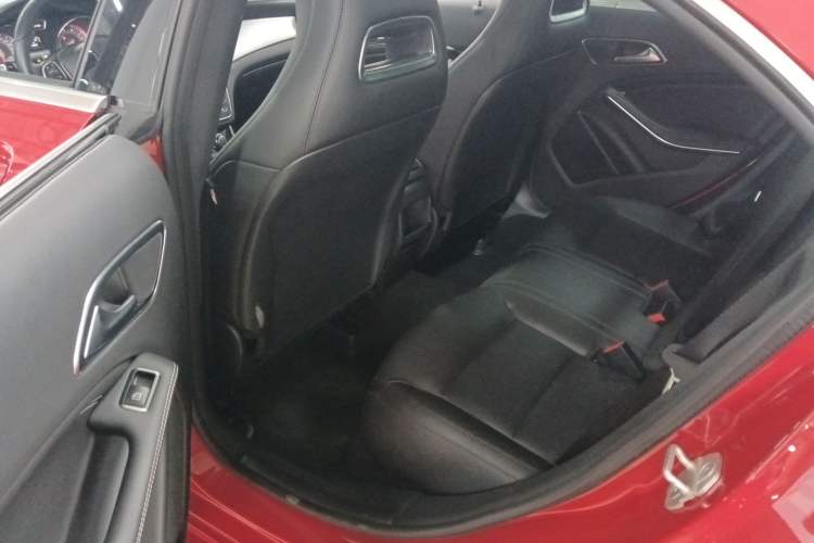 Used Mercedes-Benz CLA 2015 CLA 200
