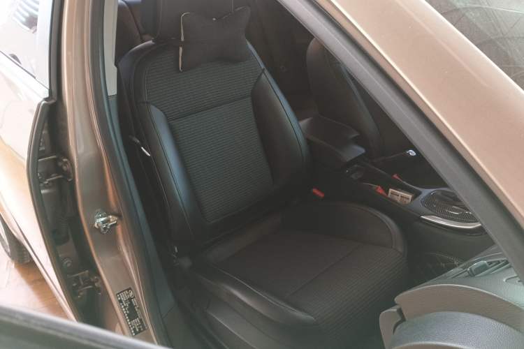 Used Buick Regal 2015 1.6T Leading Technology Model
