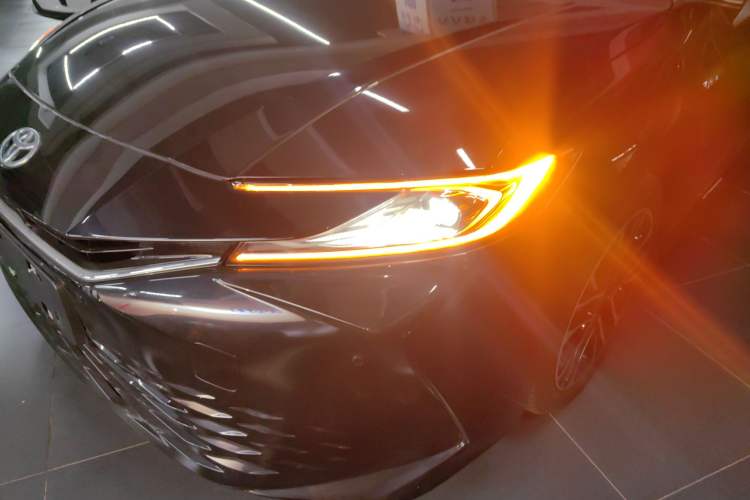 Used Toyota Camry 2024 Dual-Engine 2.5HG Prestige Edition