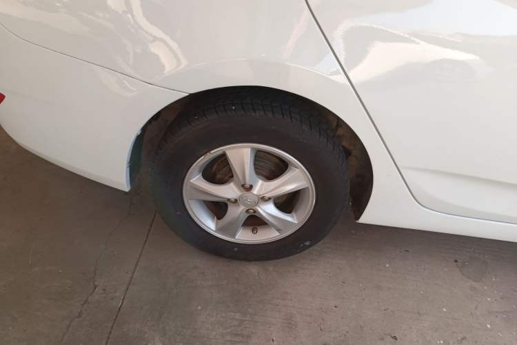 Used Hyundai Verna 2014 1.4L Automatic Smart GLS
