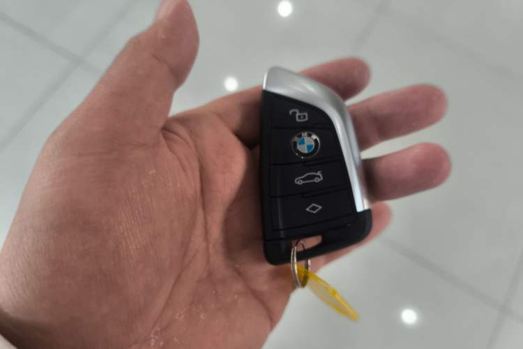 Used BMW i3 2022 eDrive 35 L
