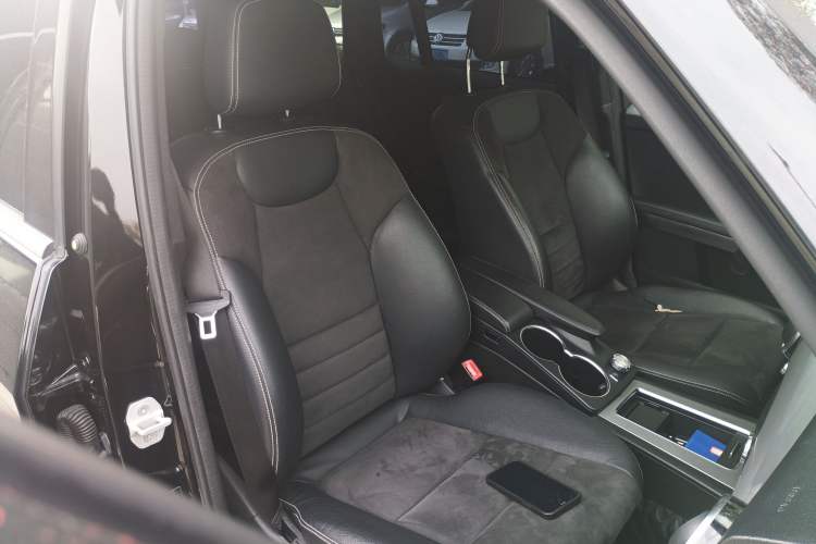 Used Mercedes-Benz GLK-Class 2015 GLK 300 4MATIC Fashion Edition Ultimate Version