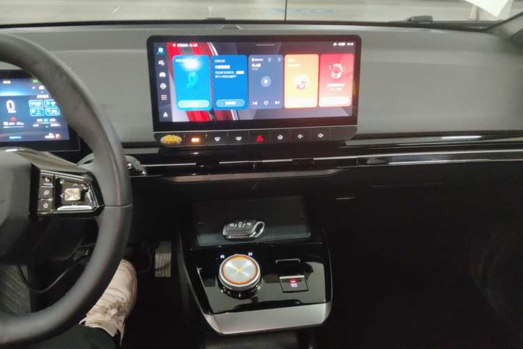 Used MG 4 EV 2023 415 km Range Sea-Faring Champion Edition
