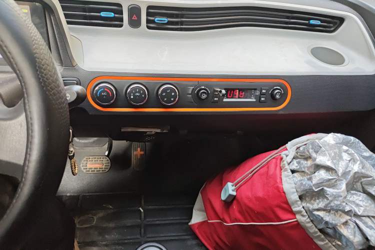 Used Wuling Hongguang MINIEV 2020 Enjoyment Model Lithium Iron Phosphate
