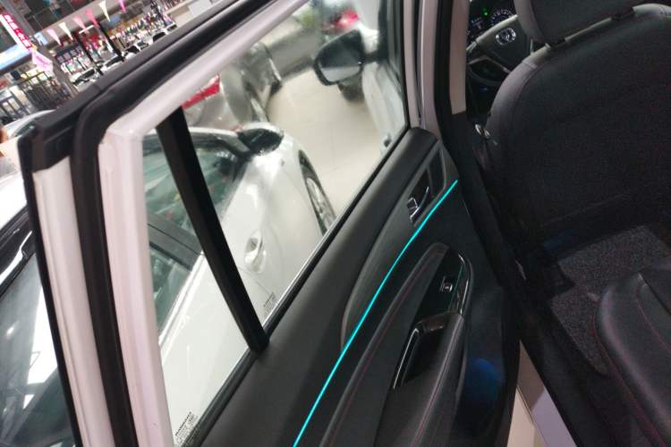 Used Changan CS75 2017 Shangku Edition 1.5T Manual ZhiXiang Model
