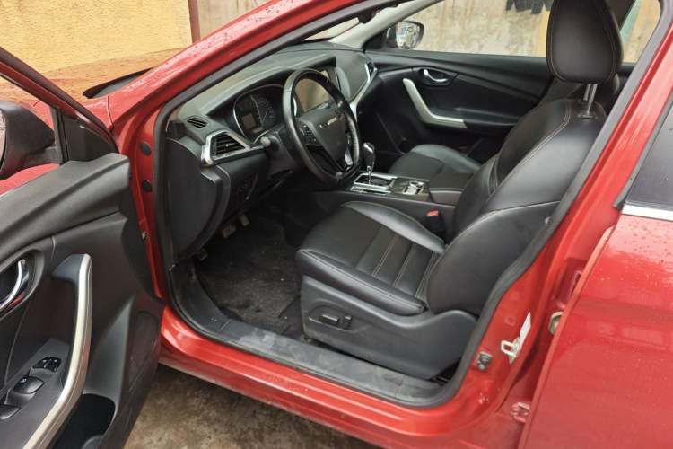 Used Venucia T90 2017 2.0L CVT Smart Edition
