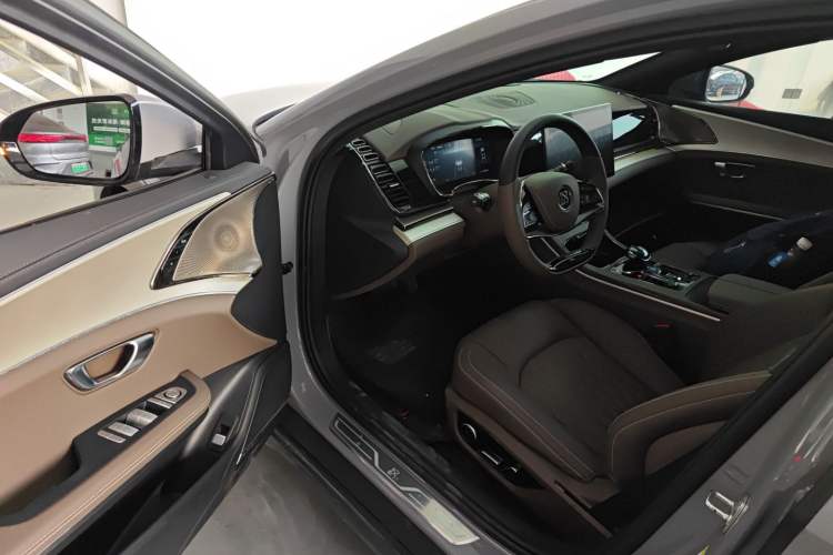 Used BYD Han 2025 DM-i 125KM Elite Model