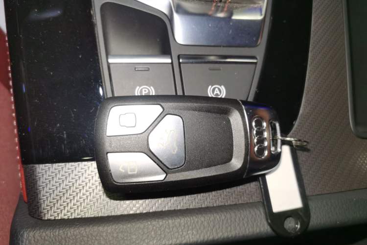 Used Audi Q5L 2024 40 TFSI Luxury Dynamic Edition