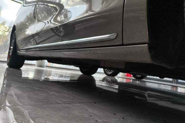 Used Buick GL8 2023 ES Lu Zun Deluxe Model
