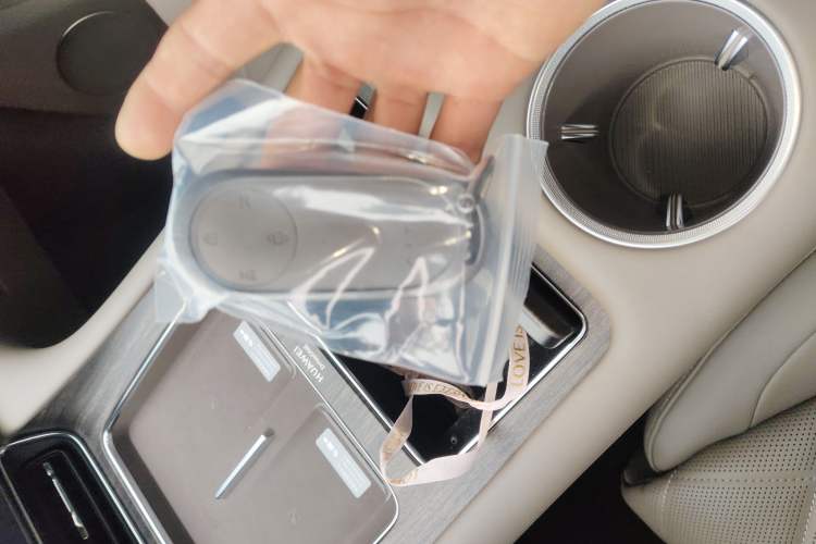 Used Hima AITO M8 2025 Model Pure Electric Max+ Five-Seat Long-Range Version