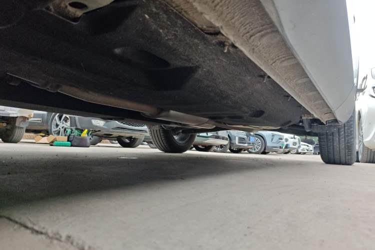 Used Hongqi HS5 2022 Revised Version 2.0T Smart Connect Flagship Edition
