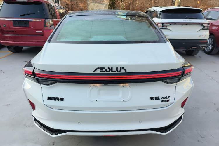 Used Dongfeng Aeolus Yixuan MAX 2023 1.5T Super Cool Trendy Dad Edition