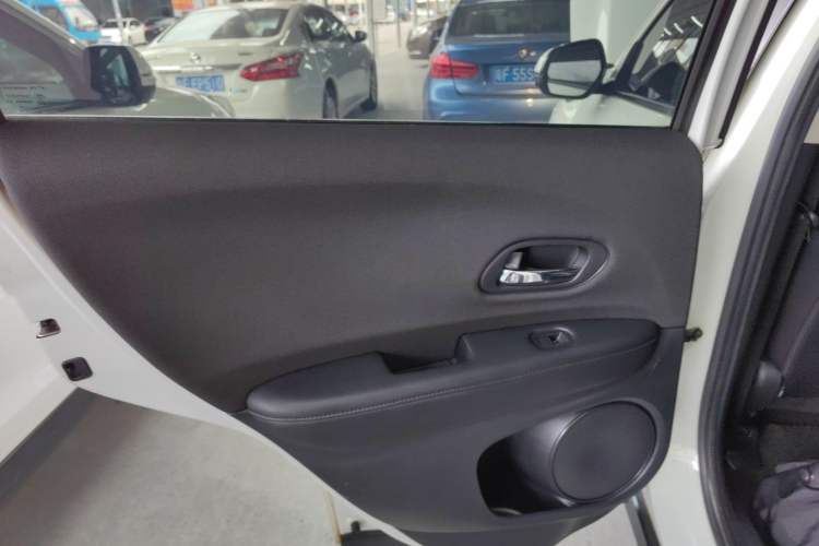 Used Honda Vezel 2019 1.5L CVT Pioneer Edition China VI
