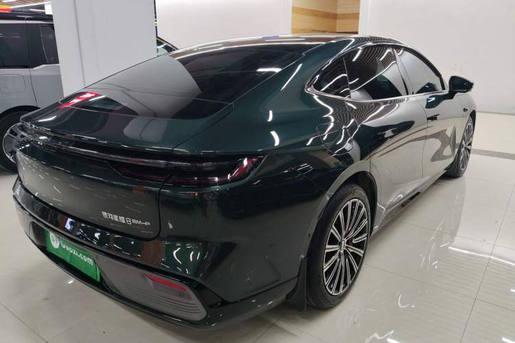 Used  Galaxy 8 2025 130km EM-P Exploration Edition