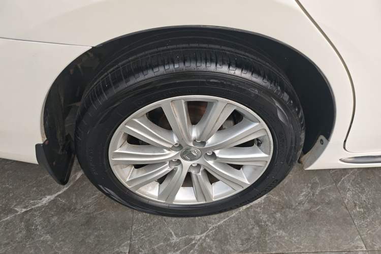 Used Toyota Crown 2012 2.5L Royal Navigation Edition
