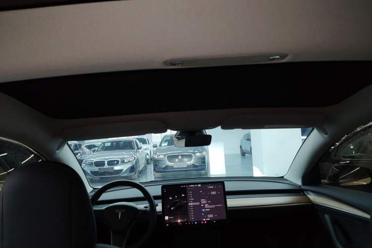 Used Tesla Model 3 2022 Rear-Wheel-Drive Version
