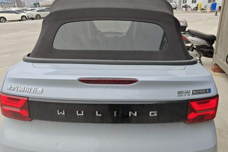 Used Wuling Hongguang MINIEV 2022 Convertible Model
