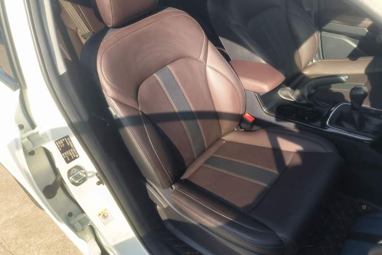 Used GAC Trumpchi GS4 2019 270T Manual Two-Wheel-Drive Elite Edition
