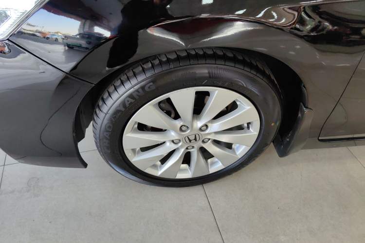 Used Honda Accord 2014 2.4L EXN Luxury Navigation Edition