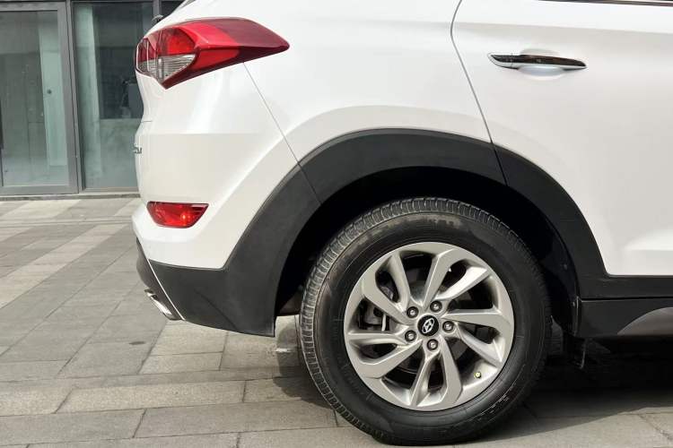 Used Hyundai Tucson 2015 1.6T Dual-Clutch Two-Wheel-Drive Smart Model