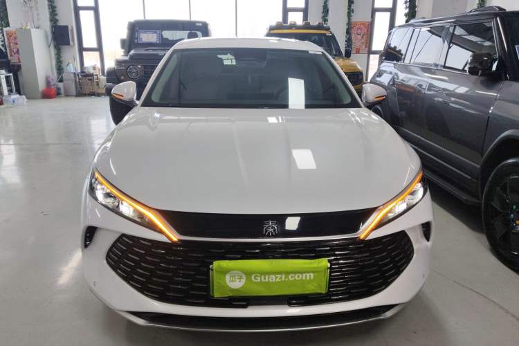 Used BYD Qin L 2024 DM-i 120KM Excellence Model

