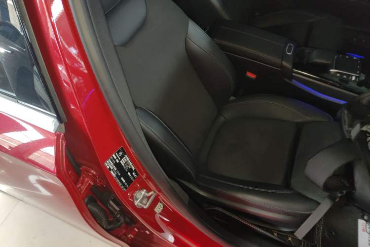 Used Mercedes-Benz A-Class 2022 Revised Version A 200 L Sport Sedan Fashionable Style
