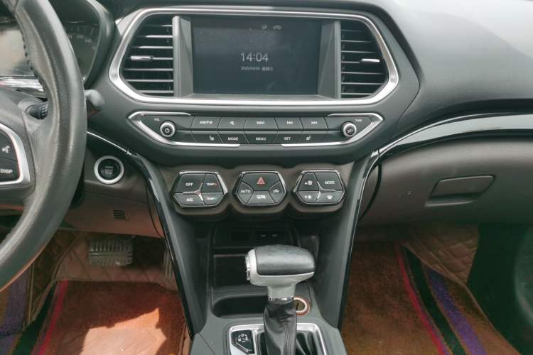 Used GAC Trumpchi GS4 2017 235T Automatic Two-Wheel Drive Luxury Smart Connectivity Version
