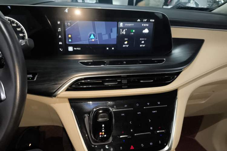 Used Buick GL8 2022 ES Land Cruiser 653T Luxury Model