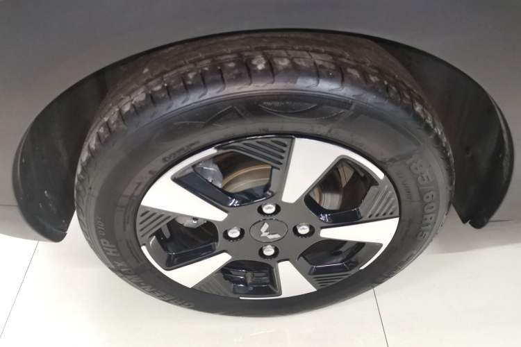 Used Wuling Bingo PLUS 2024 510 km Flagship Edition Four-Seater Version
