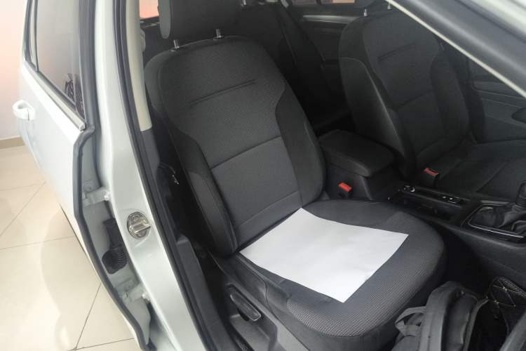 Used Volkswagen Golf 2018 230TSI Automatic Comfort Model
