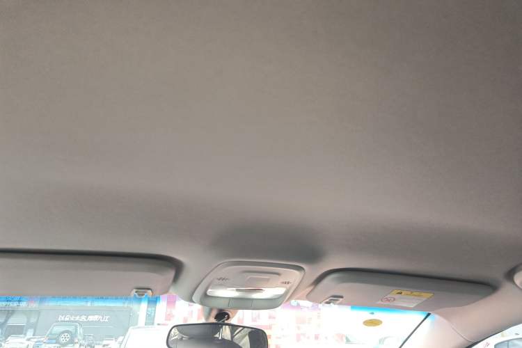 Used Buick Velite 6 2024 450km Range Commuter Version
