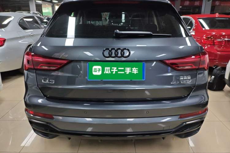 Used Audi Q3 2021 40 TFSI Fashion Dynamic Model
