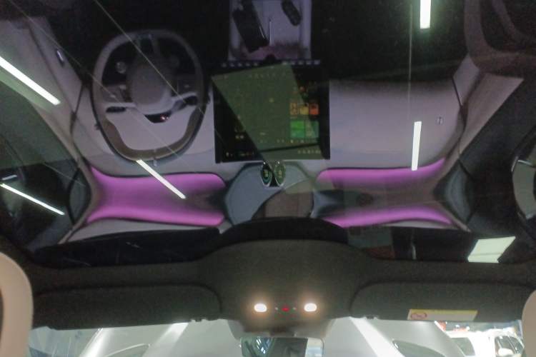 Used  YU7 2025 Ultra-Long Range Rear-Wheel Drive Version
