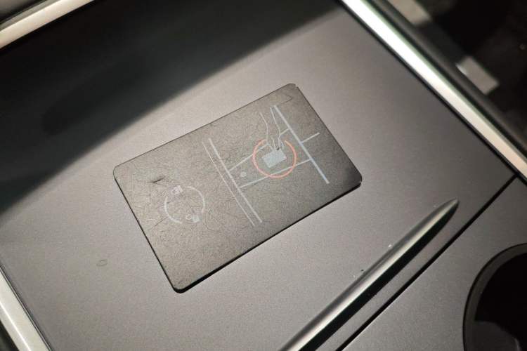 Used Tesla Model Y 2023 Rear-Wheel-Drive Version
