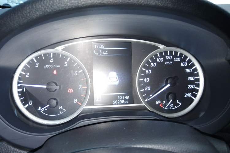 Used Nissan Tiida 2019 1.6L CVT Smart Drive Version China VI Standard
