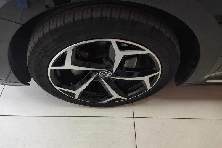 Used Volkswagen Passat 2023 330TSI Starry Luxury Edition
