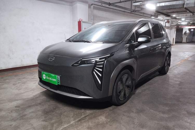 Used AION Y 2023 Younger