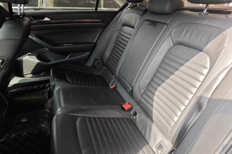 Used Volkswagen Magotan 2019 330TSI DSG Luxury Model China V Standard