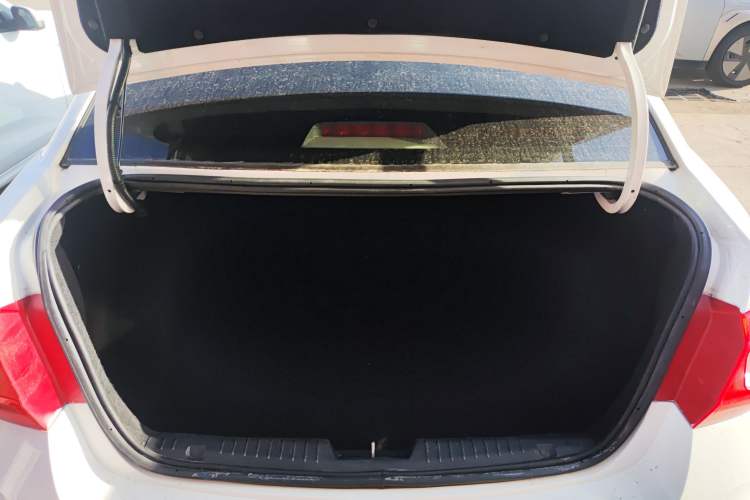 Used Chevrolet Cruze 2015 1.5L Classic SL MT
