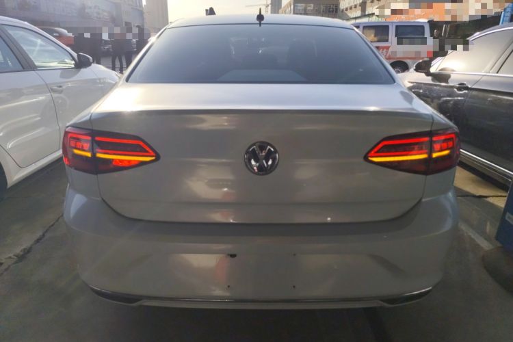 Used Volkswagen Lamando 2019 230TSI DSG Fashion Edition China VI