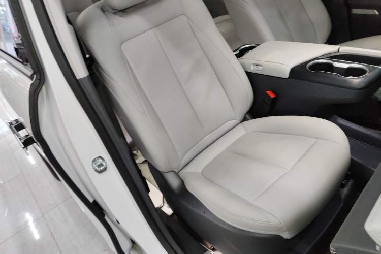 Used Buick GL8 2025 Lu Zun Deluxe Edition
