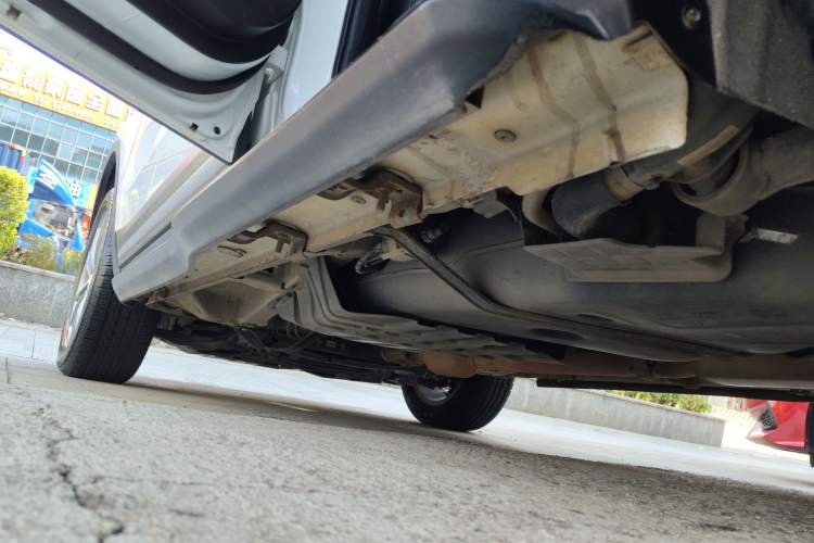 Used Geely Auto Emgrand X7 Sport 2018 2.0L Manual Two-Wheel Drive Zhiya Version
