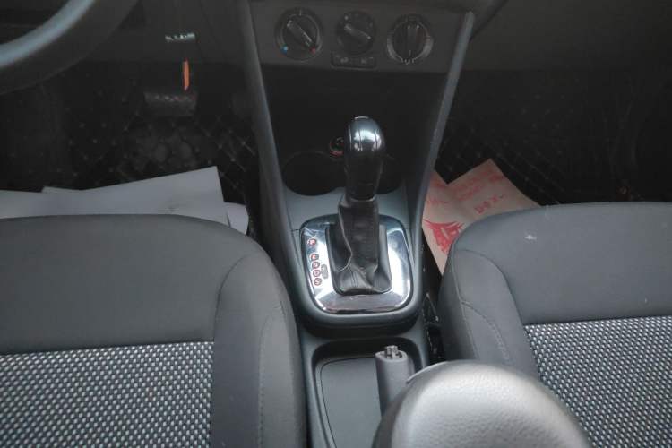 Used Volkswagen Polo 2013 1.4L Automatic Comfort Edition